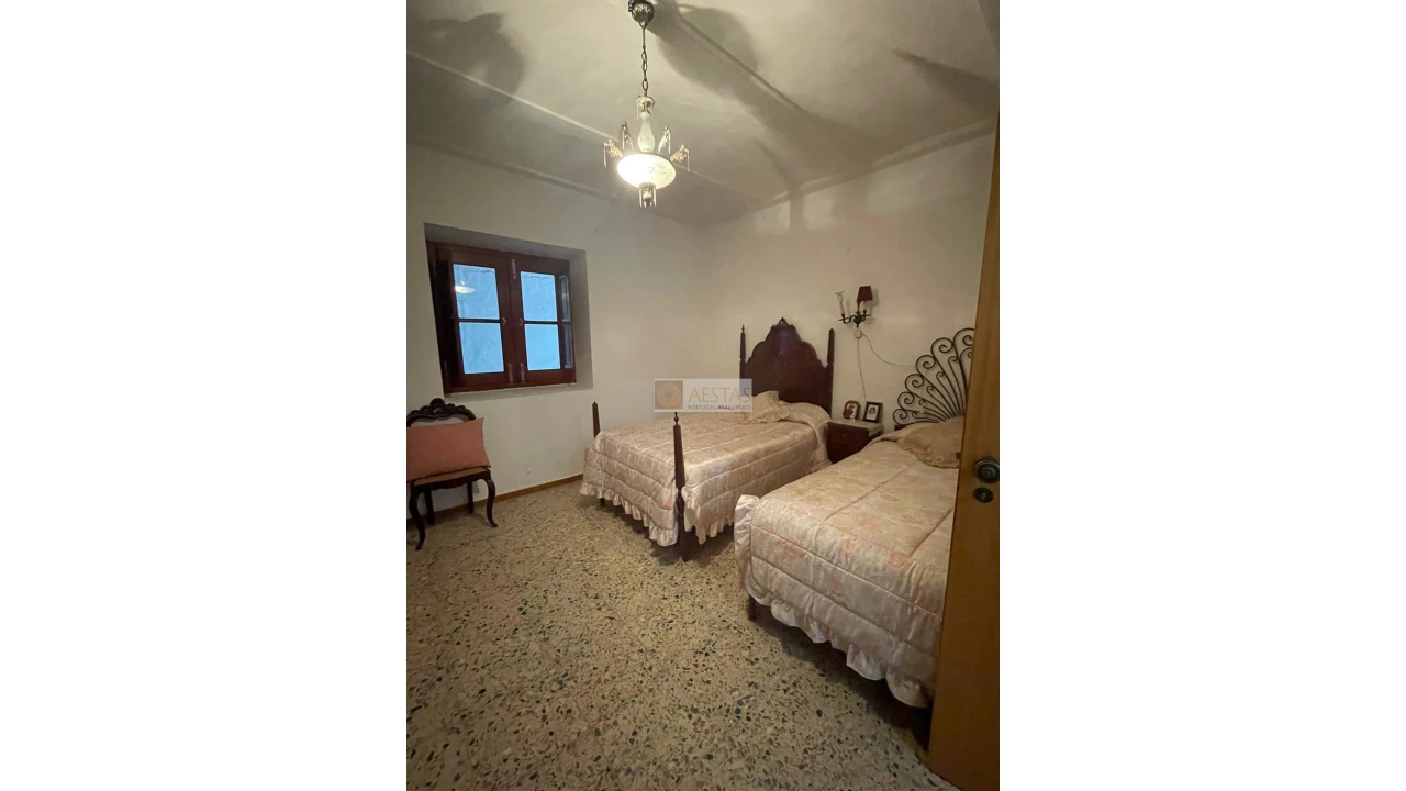 Moradia T4 para Venda em Vila de Frades Foto 16