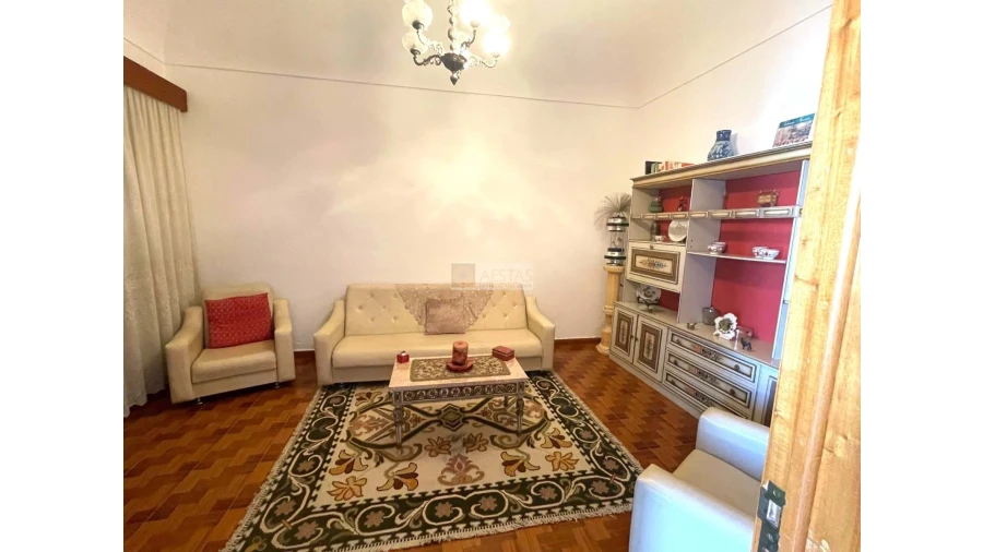 Moradia T4 para Venda em Vila de Frades Foto 4