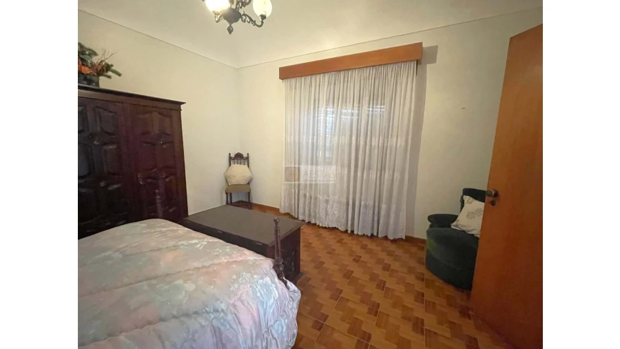 Moradia T4 para Venda em Vila de Frades Foto 7