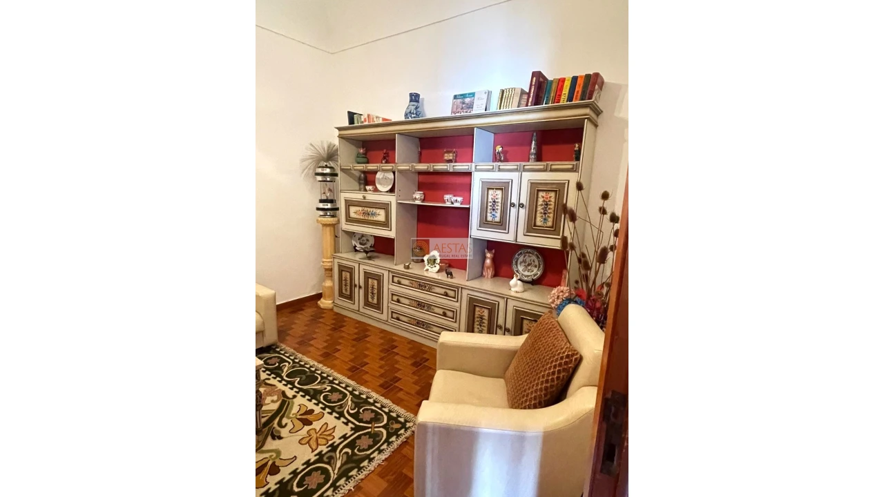 Moradia T4 para Venda em Vila de Frades Foto 3