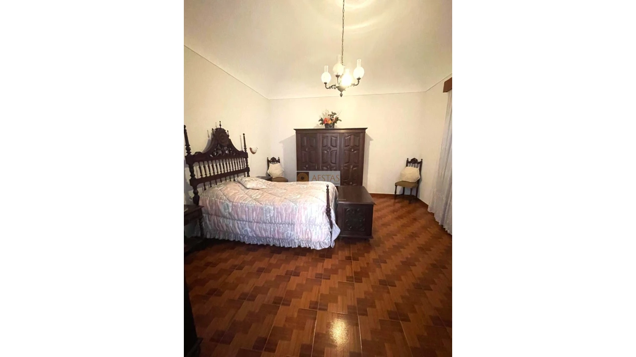 Moradia T4 para Venda em Vila de Frades Foto 8