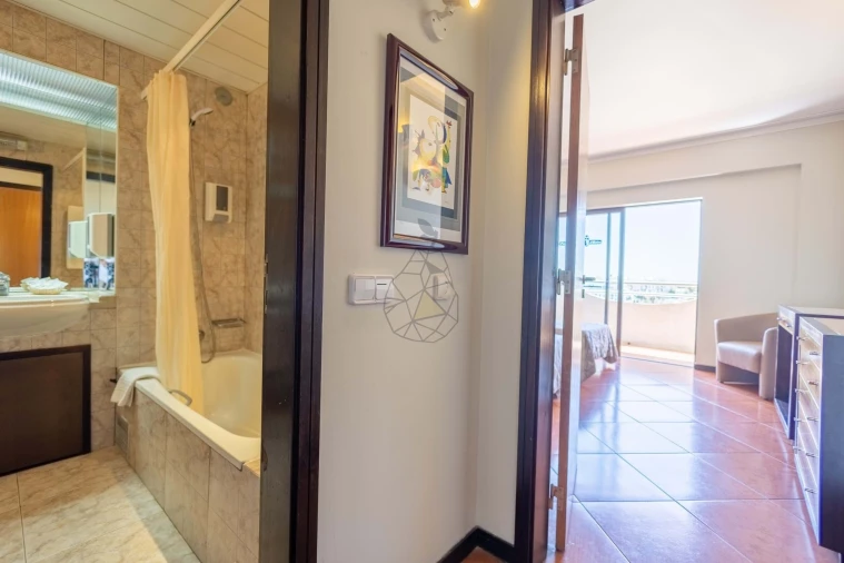 Apartamento T1 para Venda em Albufeira e Olhos de Água Foto 14