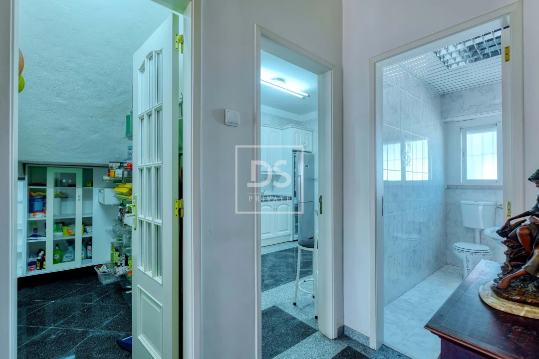 Moradia T5 para Venda em Algueirão-Mem Martins Foto 18