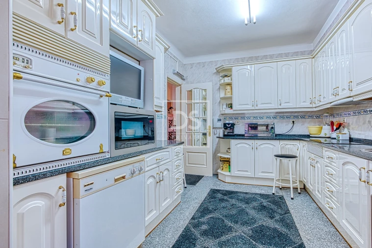 Moradia T5 para Venda em Algueirão-Mem Martins Foto 19