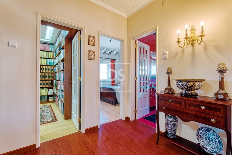 Moradia T5 para Venda em Algueirão-Mem Martins Foto 29