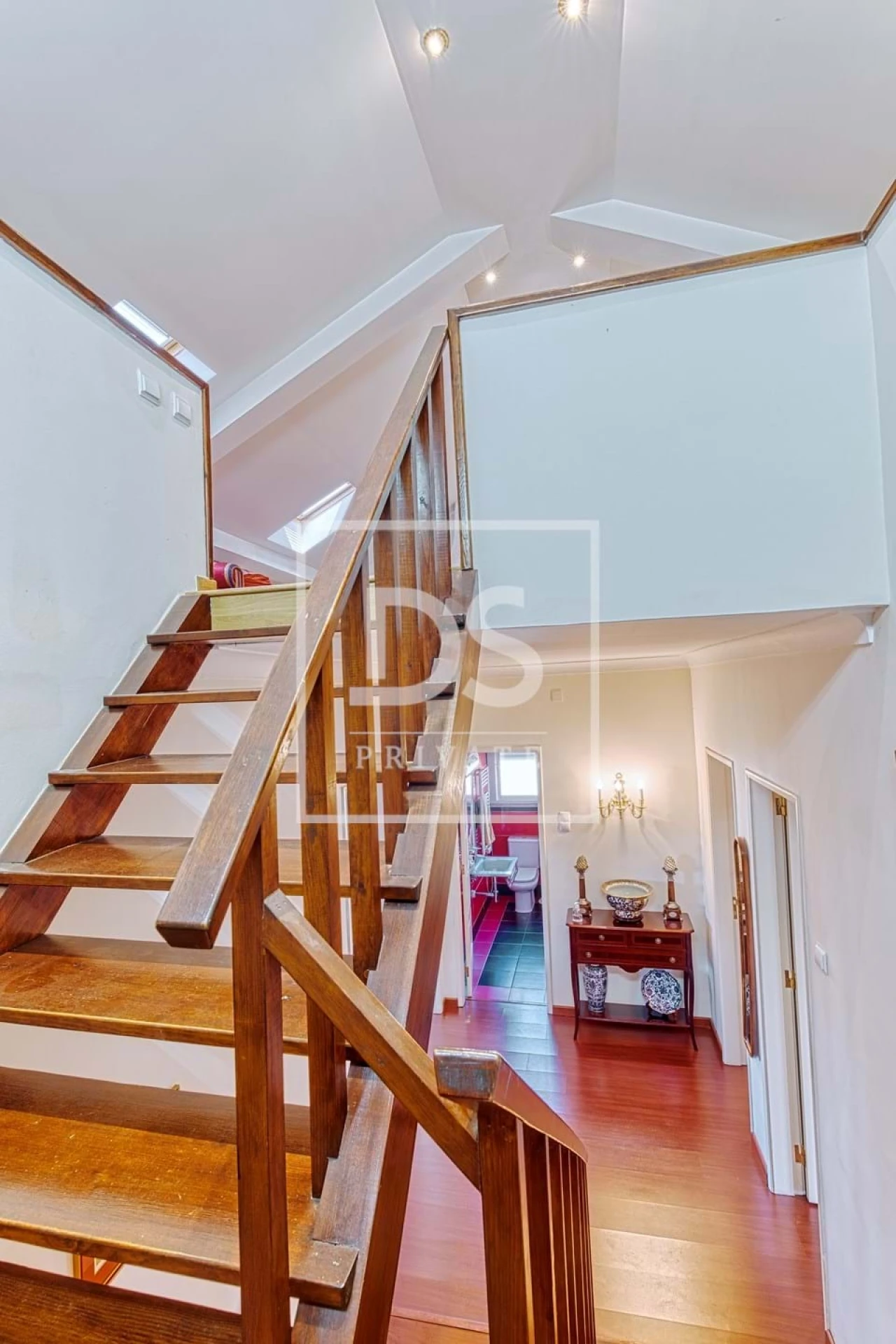 Moradia T5 para Venda em Algueirão-Mem Martins Foto 44