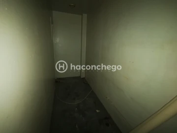 Loja para Venda em Arcozelo