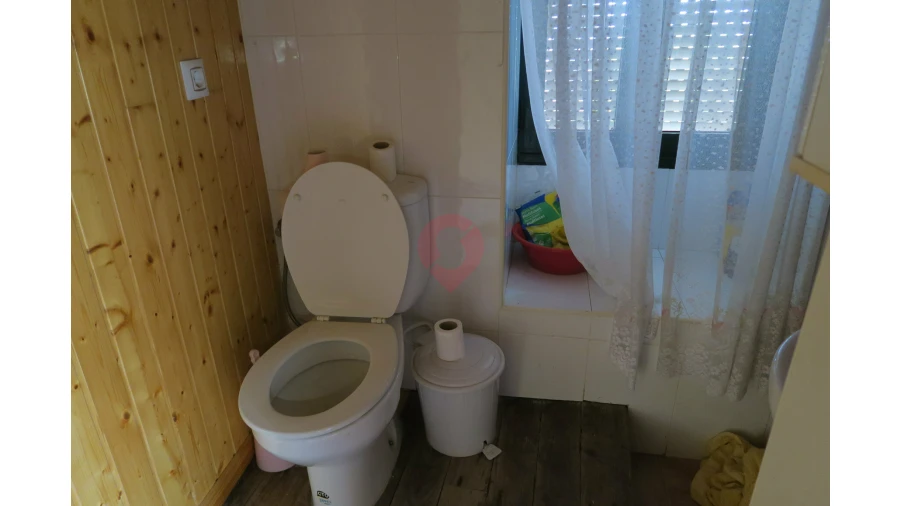 Moradia T1 para Venda em Penso Foto 6