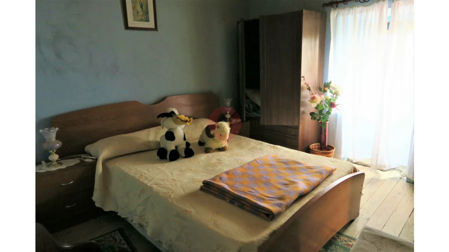 Moradia T1 para Venda em Penso Foto 4