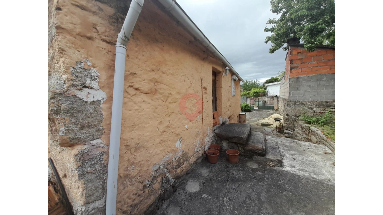 Moradia T1 para Venda em Penso Foto 8