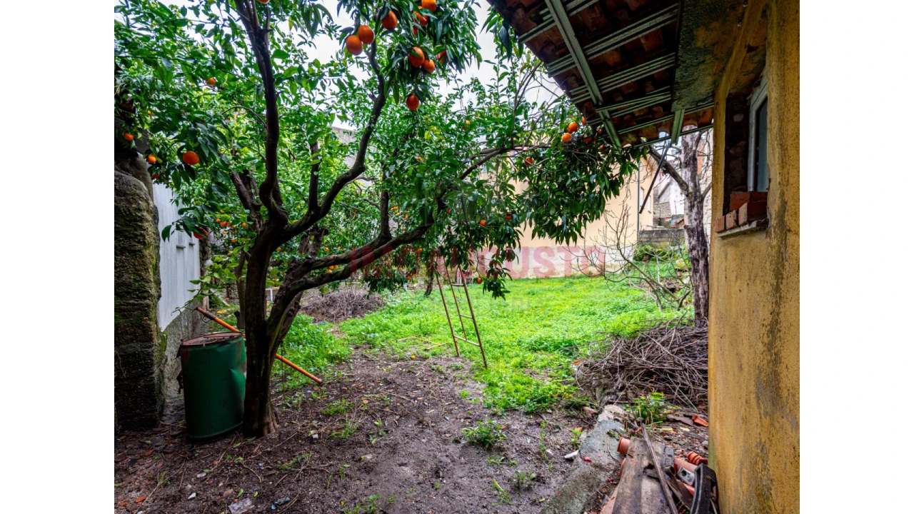 Moradia T2 para Venda em Paranhos Foto 10