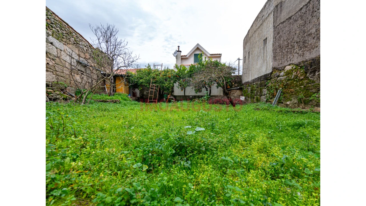 Moradia T2 para Venda em Paranhos Foto 11