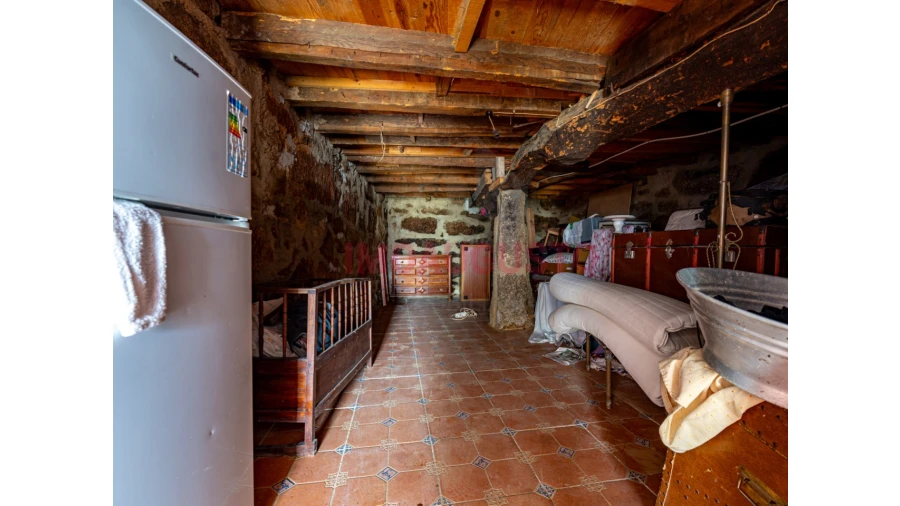 Moradia T2 para Venda em Paranhos Foto 8