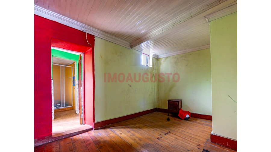 Moradia T2 para Venda em Paranhos Foto 6