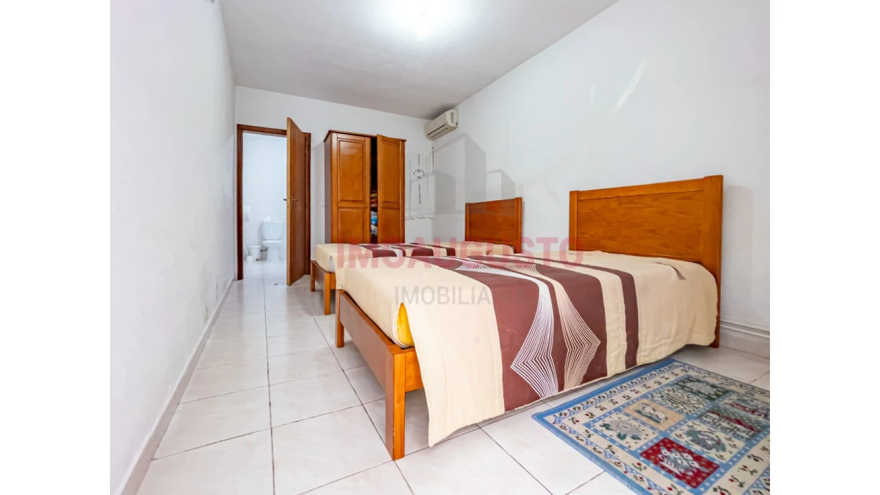 Moradia T4 para Venda em Freixo Foto 32