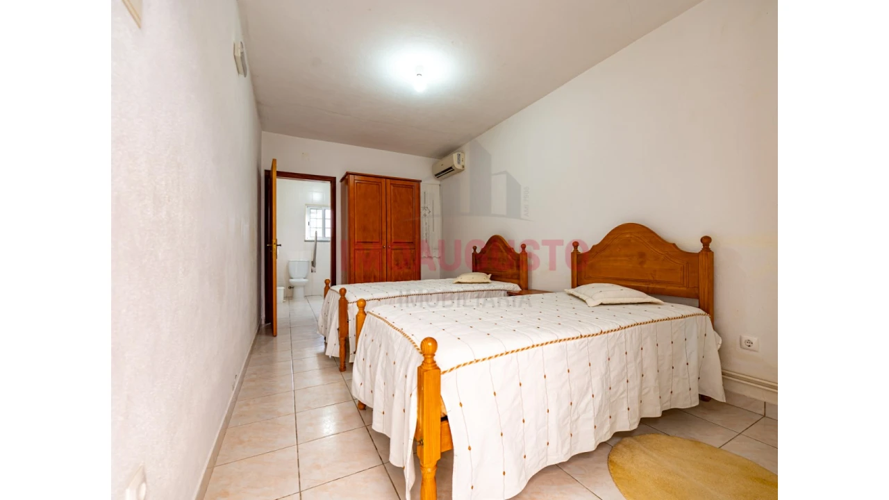 Moradia T4 para Venda em Freixo Foto 35