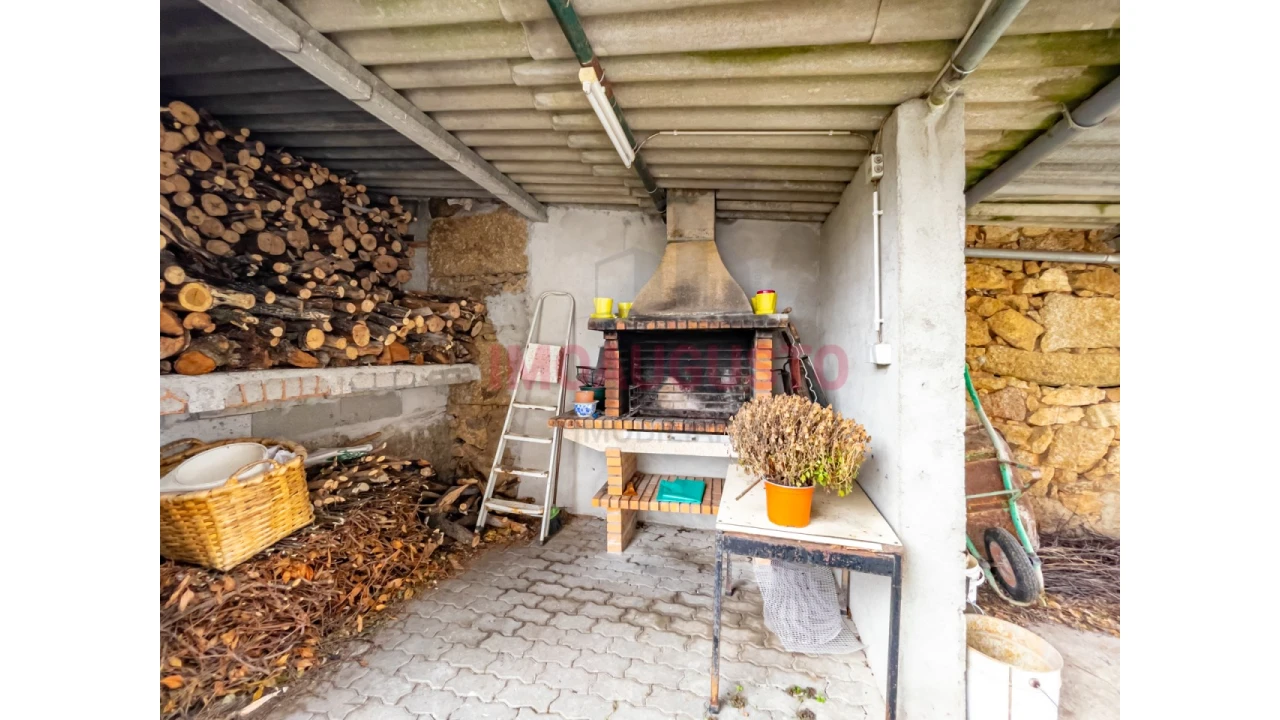 Moradia T4 para Venda em Freixo Foto 41