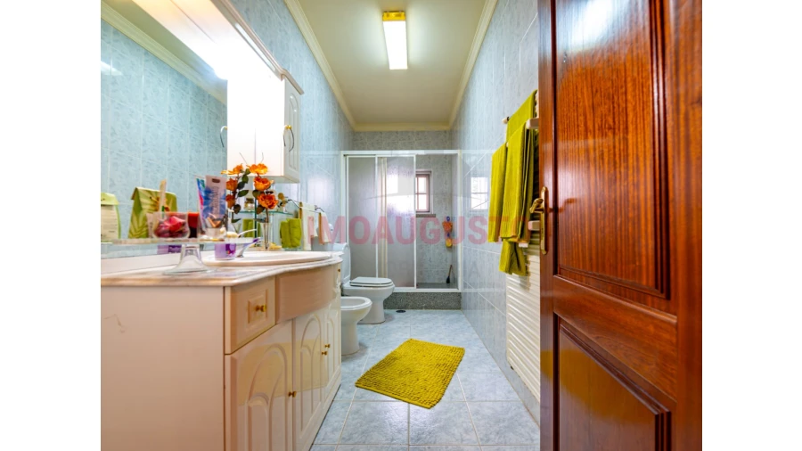 Moradia T4 para Venda em Freixo Foto 15