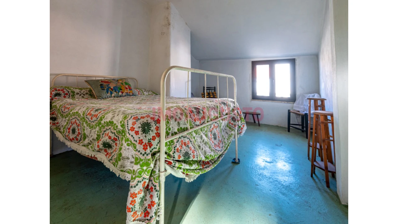 Moradia T4 para Venda em Vale de Espinho Foto 12