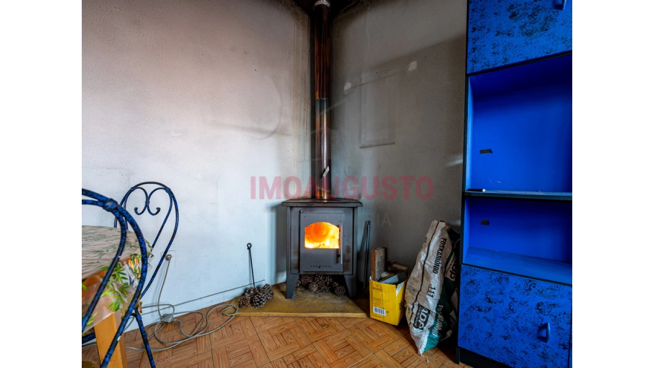 Moradia T2 para Venda em Paranhos Foto 9