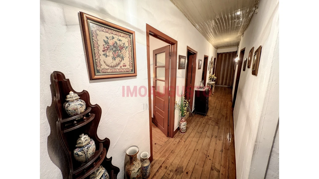 Moradia T6 para Venda em Gonçalo Foto 2