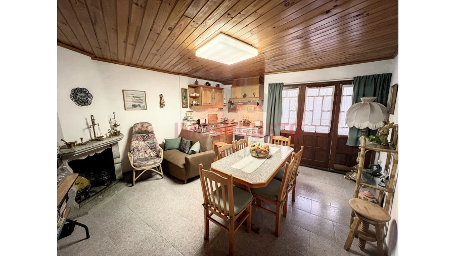 Moradia T6 para Venda em Gonçalo Foto 12