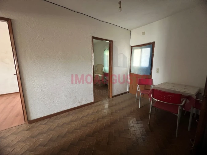 Moradia T2 para Venda em Souro Pires Foto 4