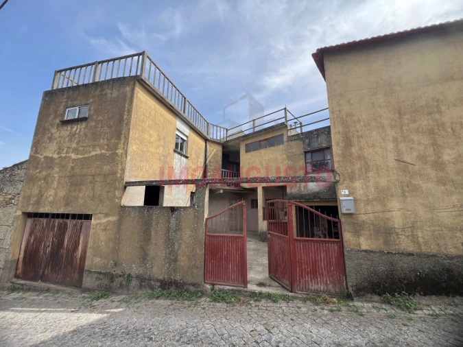 Moradia T2 para Venda em Souro Pires Foto 9