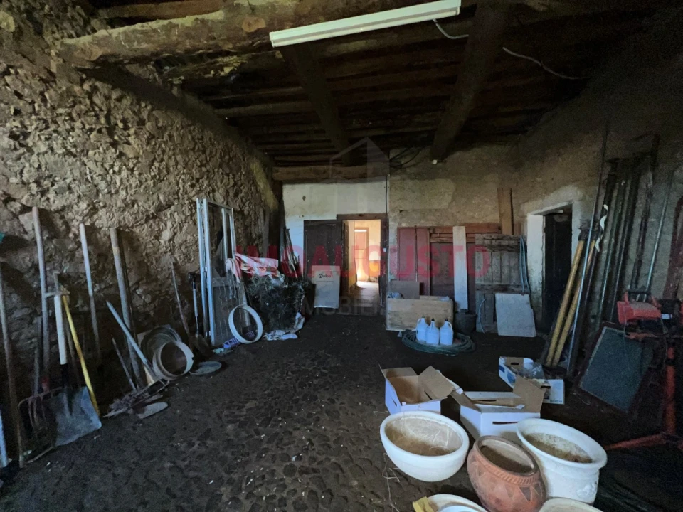 Moradia T4 para Venda em Vale da Mula Foto 15