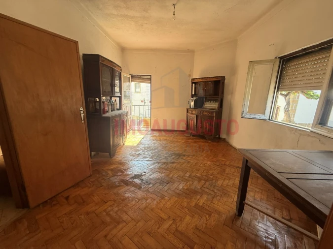 Moradia T4 para Venda em Souto Foto 7