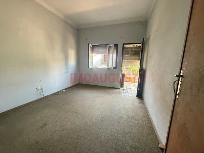 Moradia T4 para Venda em Souto Foto 16