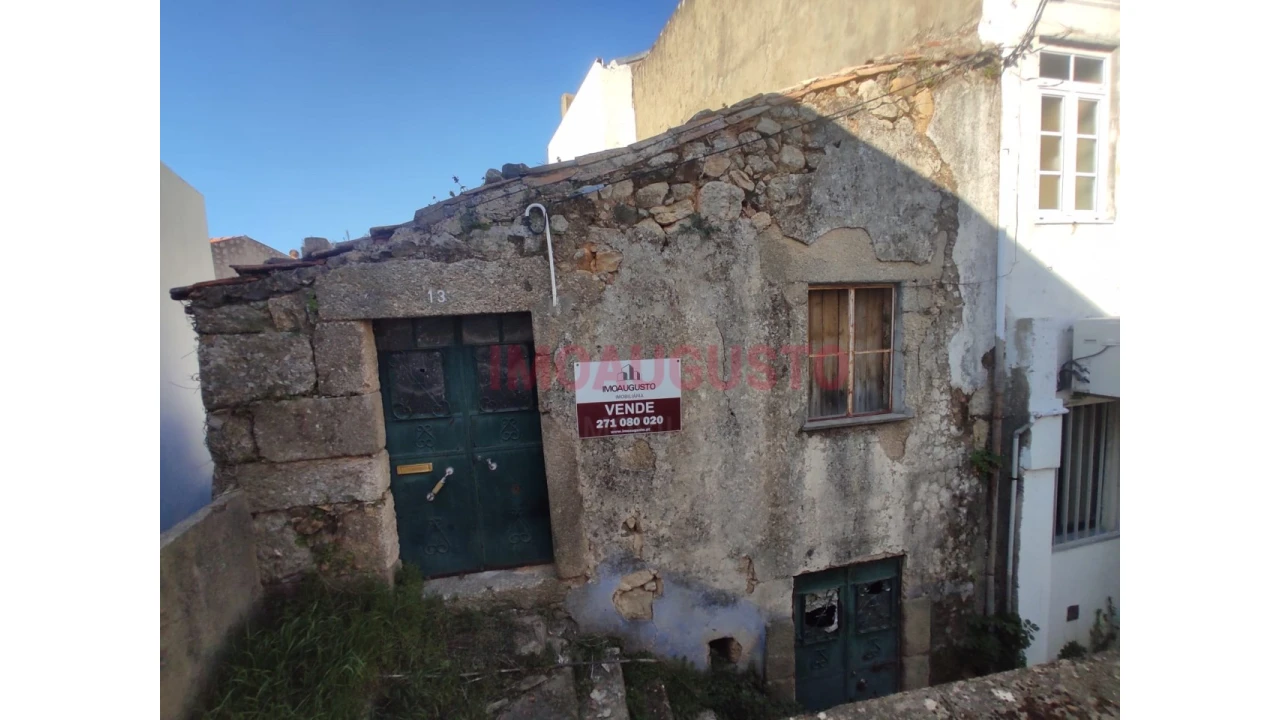 Moradia T2 para Venda em Melo e Nabais Foto 3