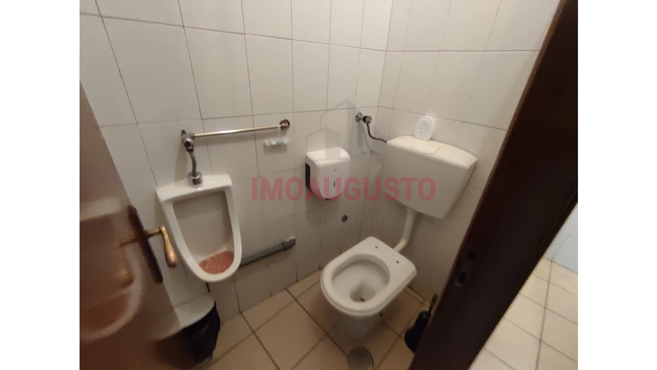 Moradia T3 para Venda em Pinzio Foto 8