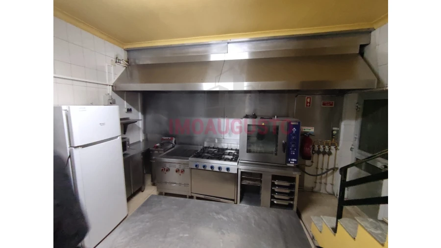 Moradia T3 para Venda em Pinzio Foto 7