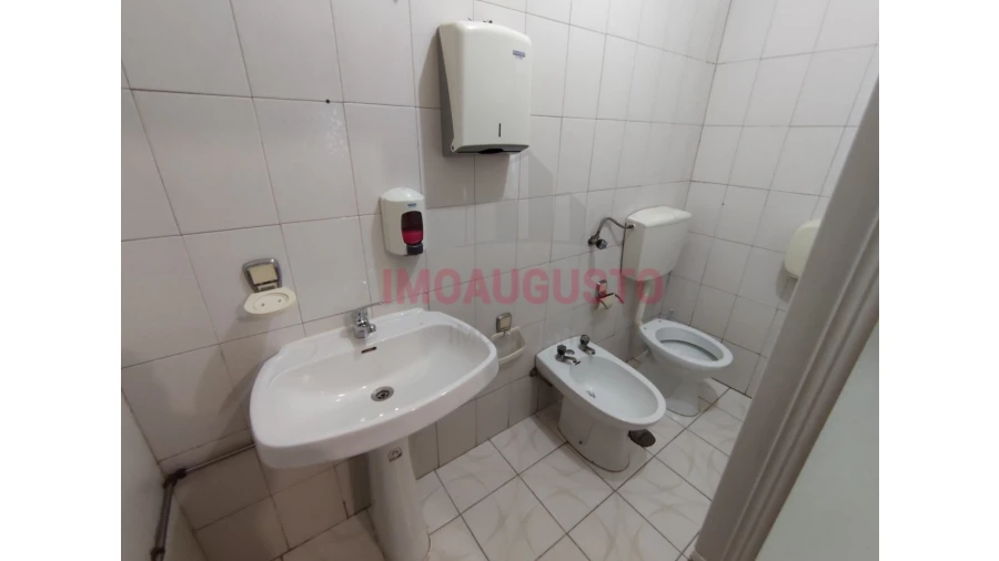 Moradia T3 para Venda em Pinzio Foto 13