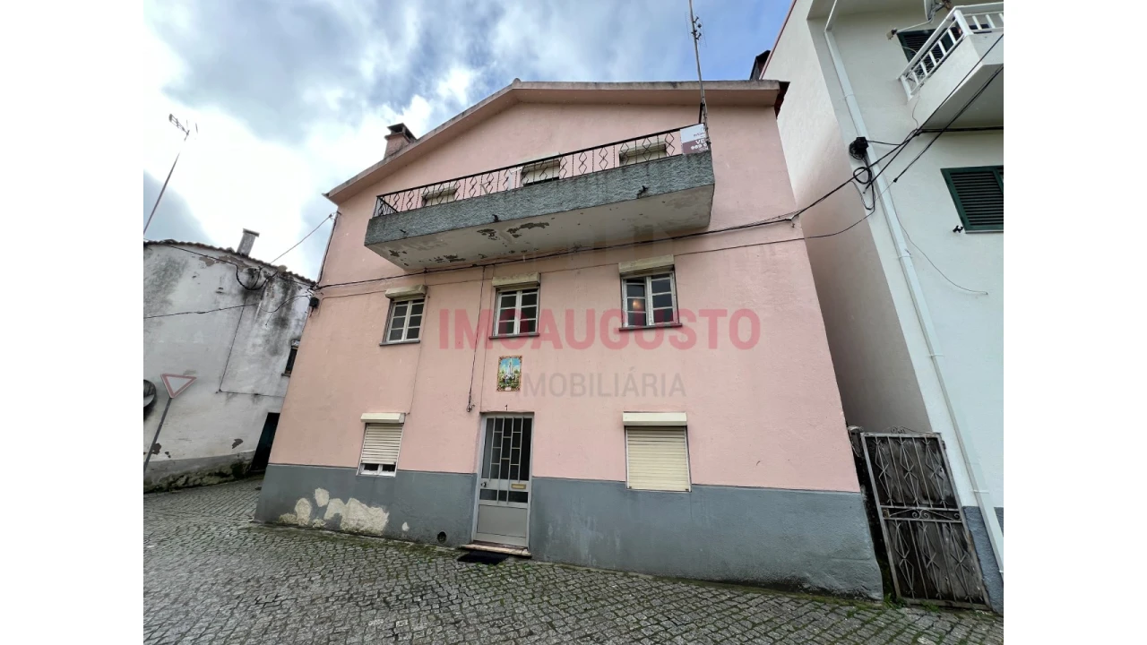 Moradia T2 para Venda em Corujeira e Trinta Foto 2