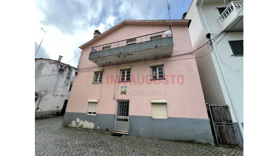 Moradia T2 para Venda em Corujeira e Trinta Foto 2