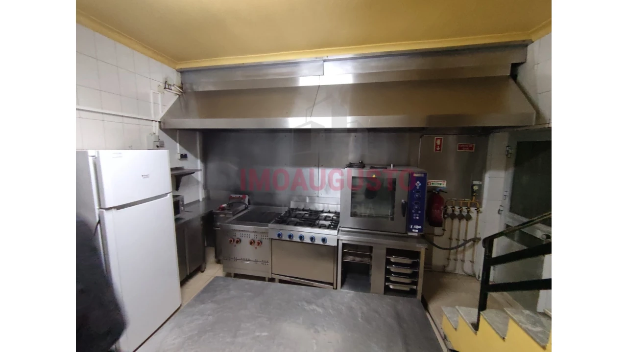 Moradia T3 para Venda em Pinzio Foto 7