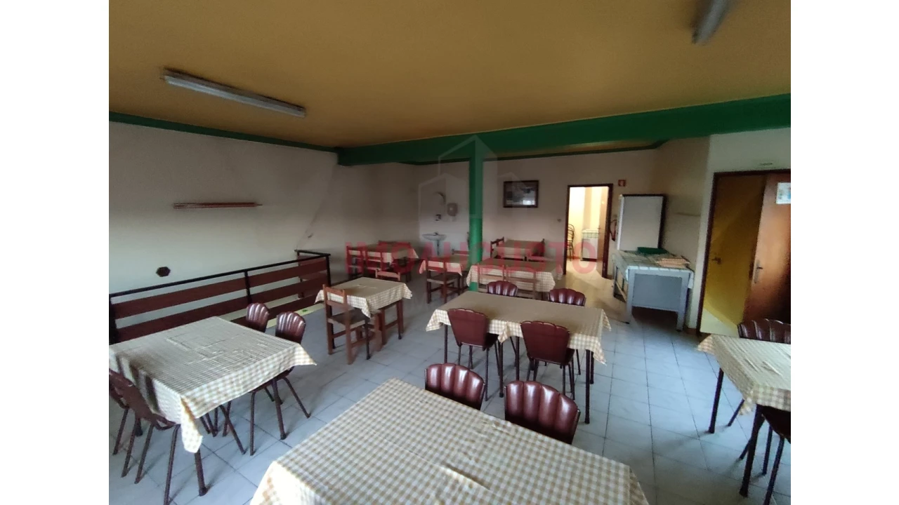 Moradia T3 para Venda em Pinzio Foto 11