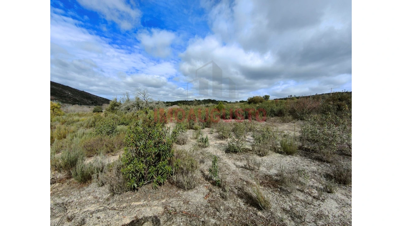 Terreno para Venda em Almeida Foto 3