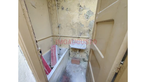 Moradia T4 para Venda em Guarda