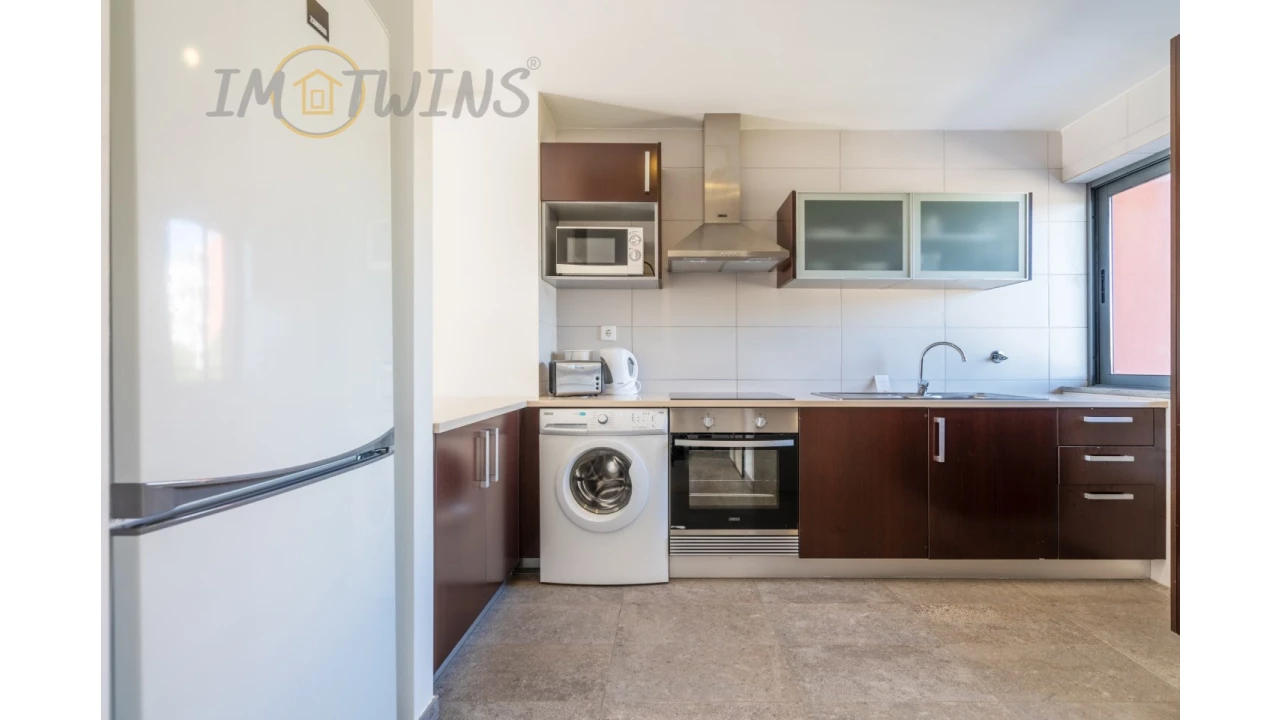 Apartamento T2 para Venda em Mexilhoeira Grande Foto 5