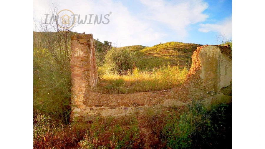 Terreno Misto para Venda em Silves Foto 6