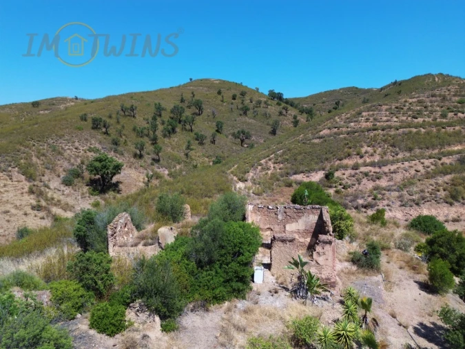 Terreno Misto para Venda em Silves Foto 1