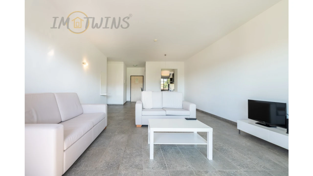 Apartamento T3 para Venda em Mexilhoeira Grande Foto 24