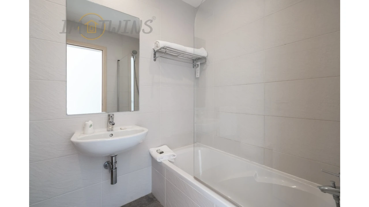 Apartamento T3 para Venda em Mexilhoeira Grande Foto 44