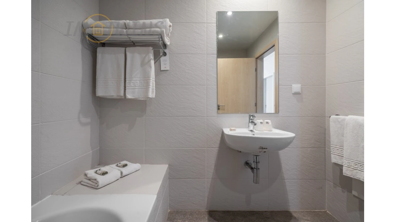 Apartamento T3 para Venda em Mexilhoeira Grande Foto 42