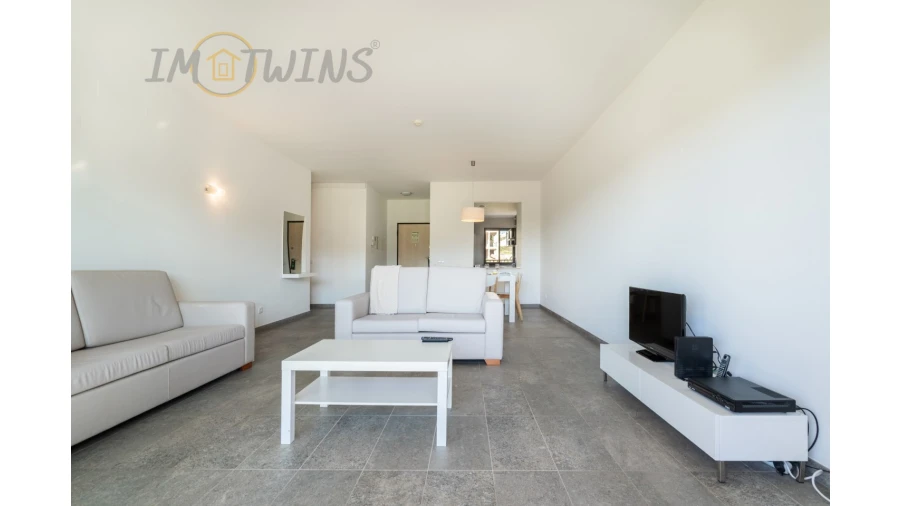 Apartamento T3 para Venda em Mexilhoeira Grande Foto 25