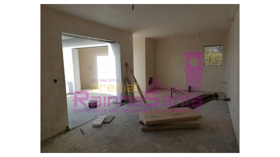 Moradia T3 para Venda em Antuzede e Vil de Matos Foto 13