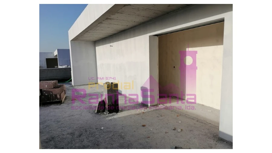 Moradia T3 para Venda em Antuzede e Vil de Matos Foto 25